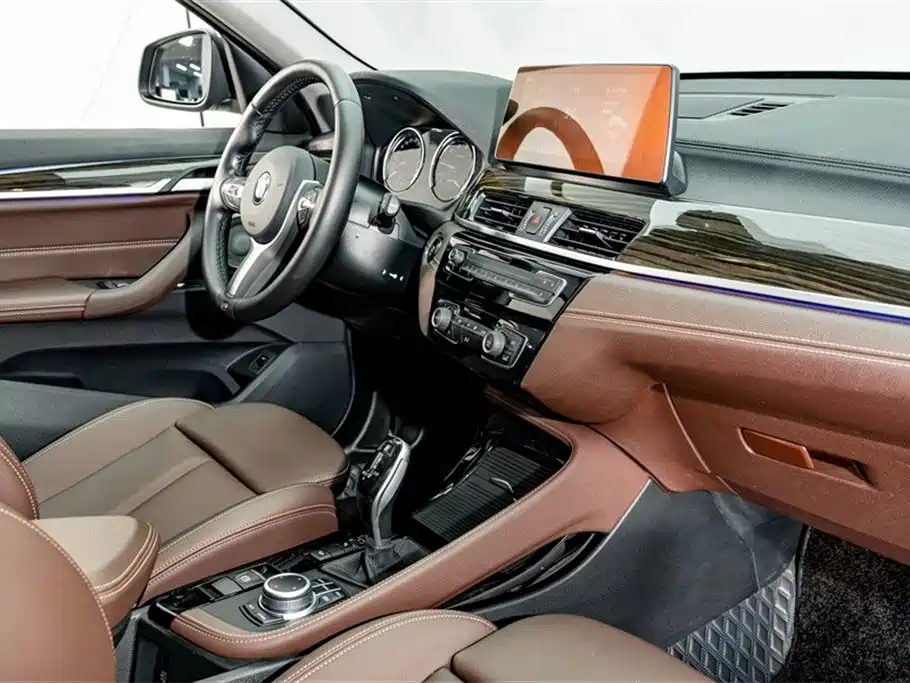 BMW X1 2021 — фото 18
