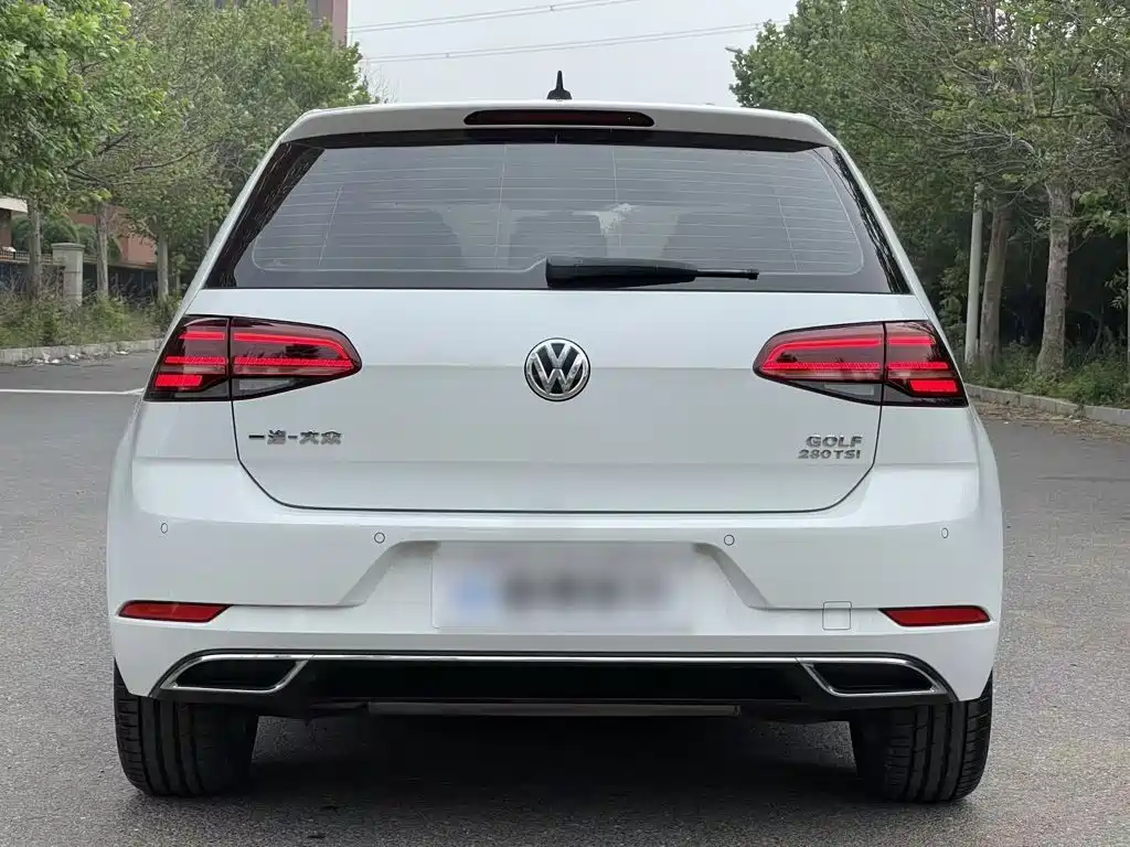Volkswagen Golf 2018 — фото 12