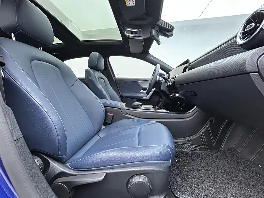 Mercedes-Benz A-Class 2022 — фото 8