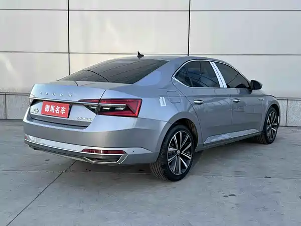 Skoda Superb 2024