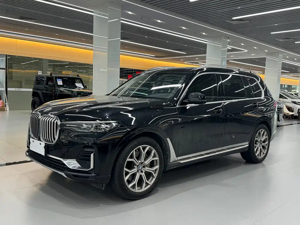 BMW X7 2020 — фото 1