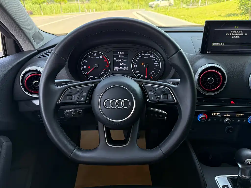 Audi A3 2017 — фото 10