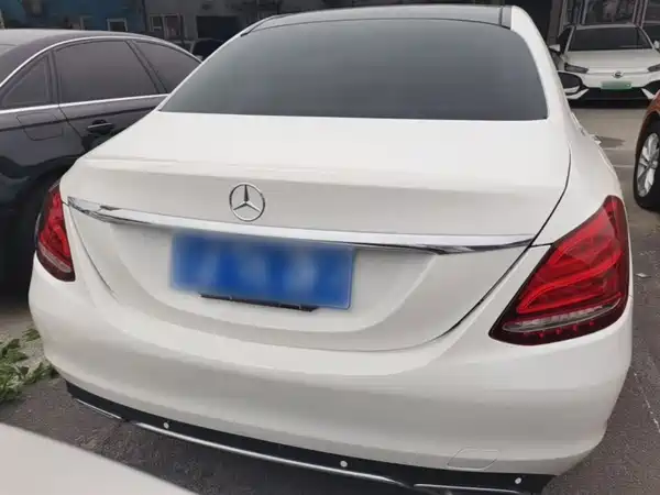 Mercedes-Benz C-Class 2015
