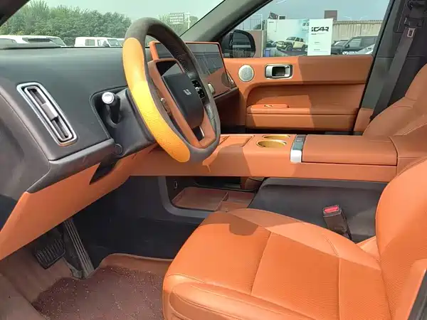 Li Auto L6 2024