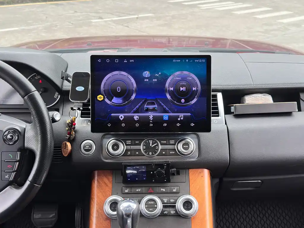 Land Rover Range Rover Sport 2013 — фото 14