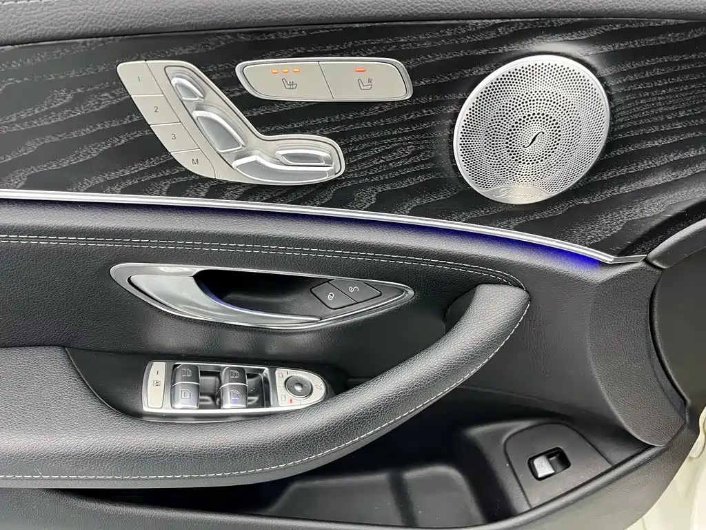 Mercedes-Benz E-Class 2019 — фото 5