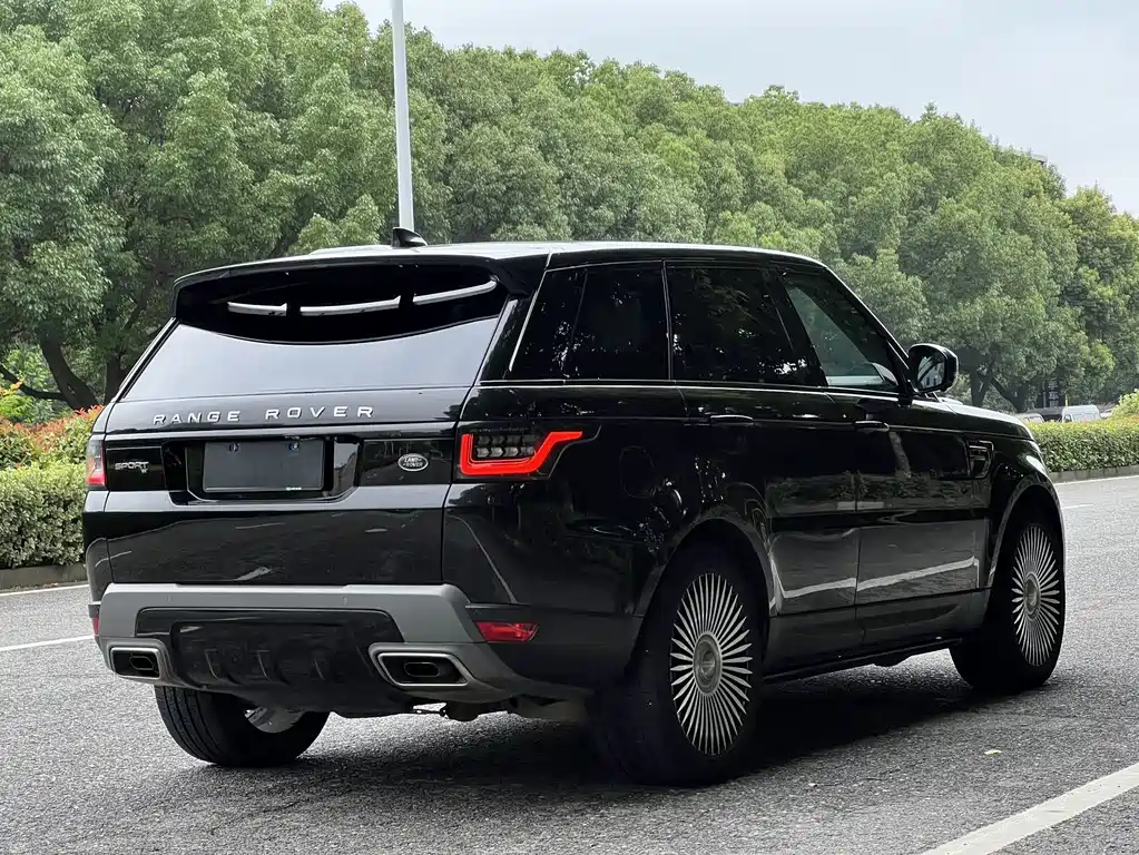 Land Rover Sport 2020