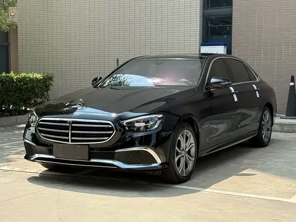 Mercedes-Benz E-Class 2021