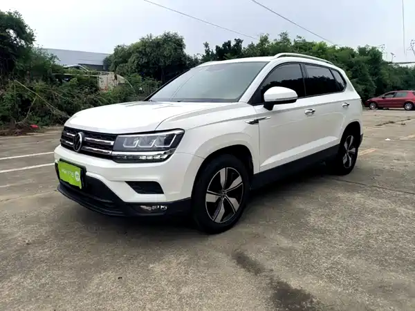 Volkswagen Tharu 2021