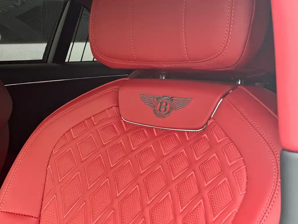 Bentley Flying Spur 2022 — фото 15