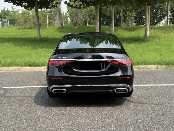 Mercedes-Benz Maybach S-Class 2025