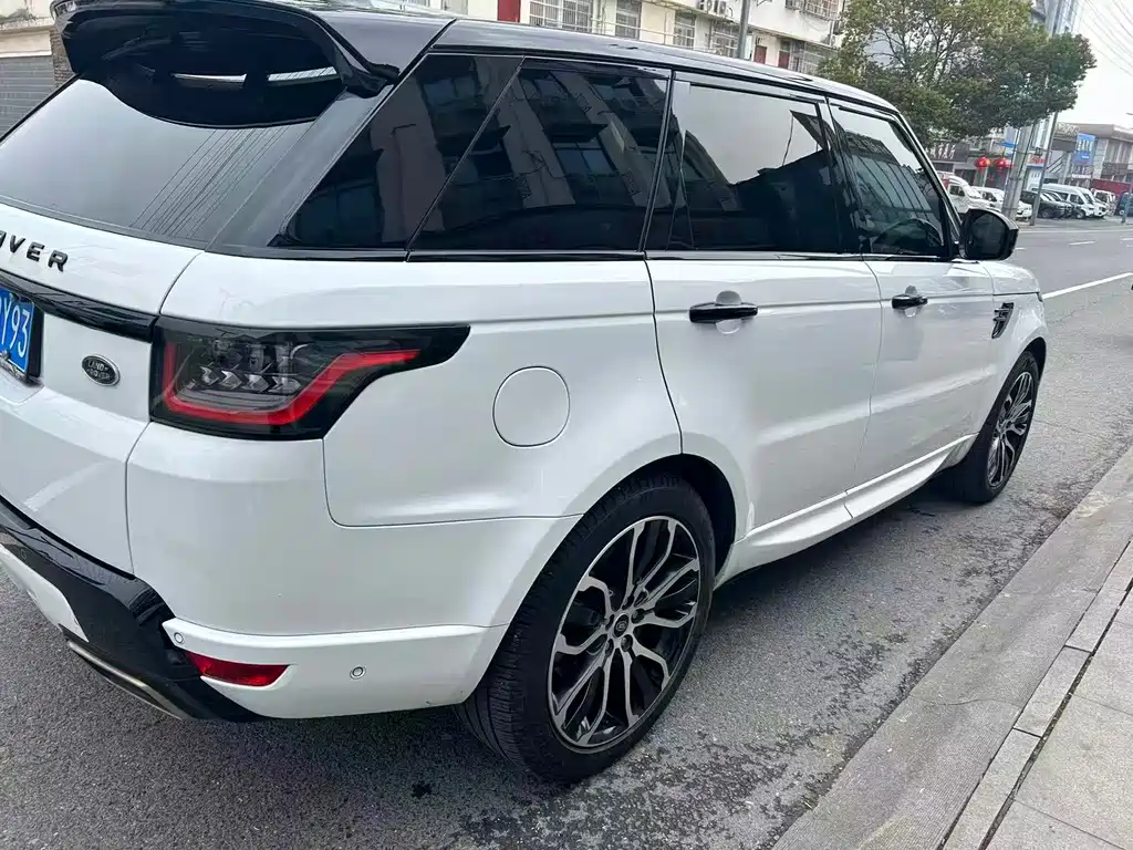 Land Rover Sport 2022 — фото 10