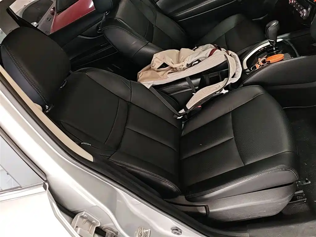 Nissan X-Trail 2015 — фото 20