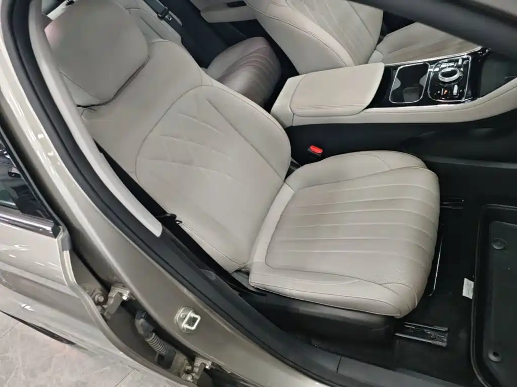 Geely Galaxy Star 6 2025 — фото 25