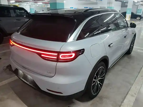 Leapmotor C11 2025