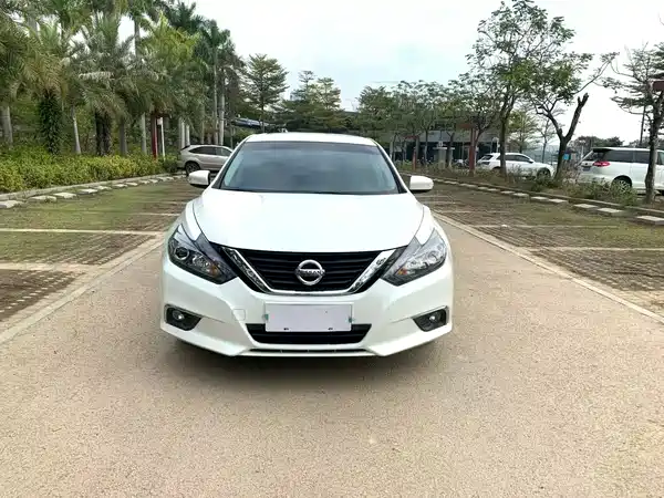 Nissan Teana 2016