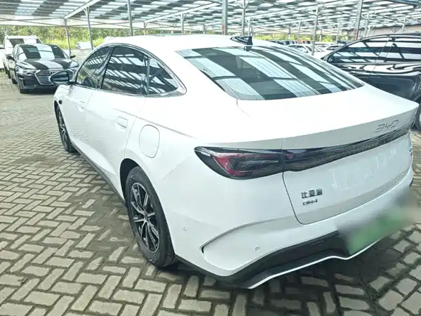 BYD Seal 06 2025