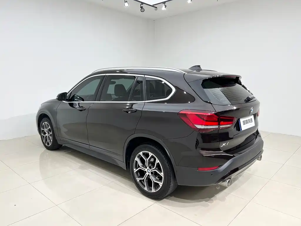 BMW X1 2020 — фото 4