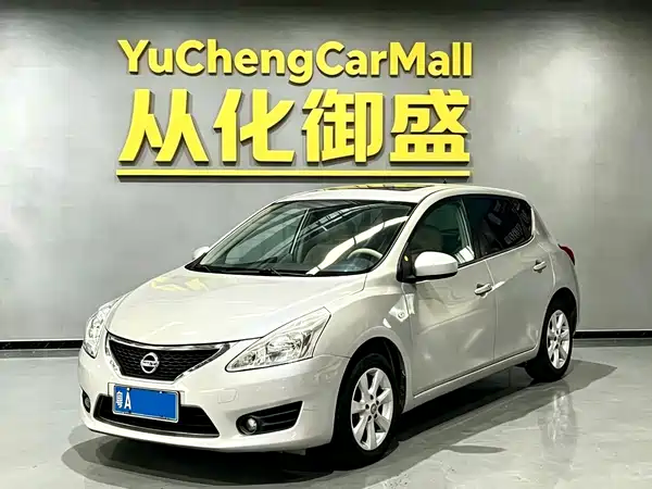 Nissan Tiida 2011