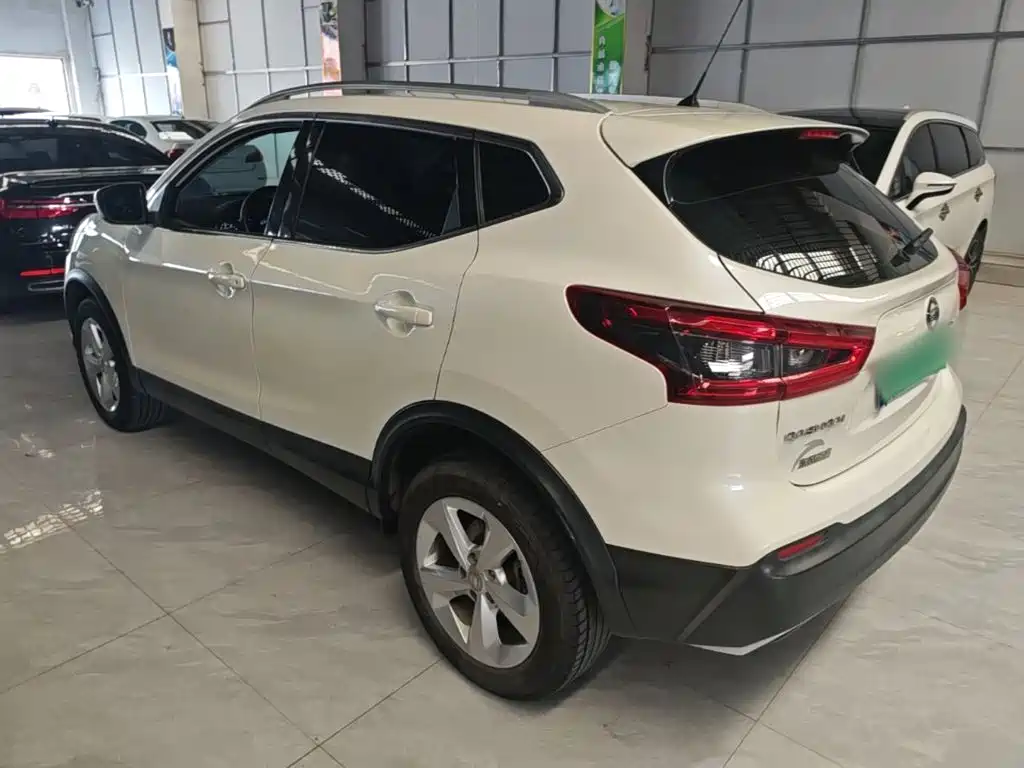 Nissan Qashqai 2022 — фото 5