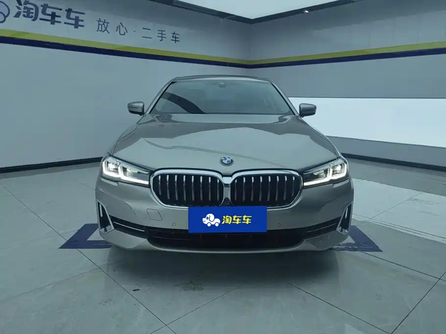 BMW 5 Series 2023
