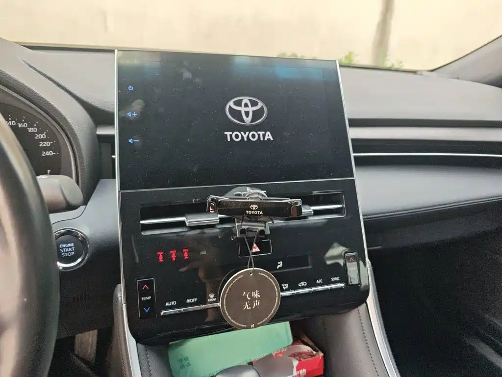 Toyota Avalon 2022 — фото 14