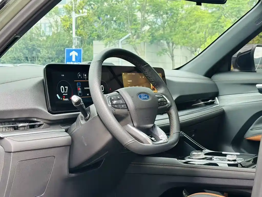 Ford Territory 2025 — фото 13