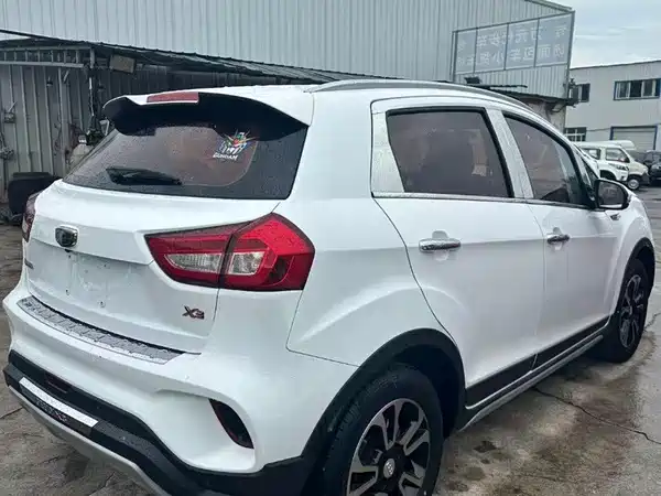 Geely Vision X3 2017