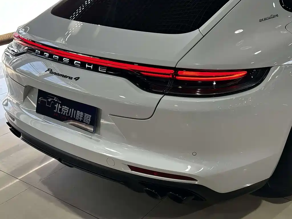 Porsche Panamera 2022 — фото 21