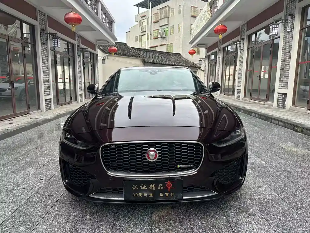Jaguar XEL 2020 — фото 2