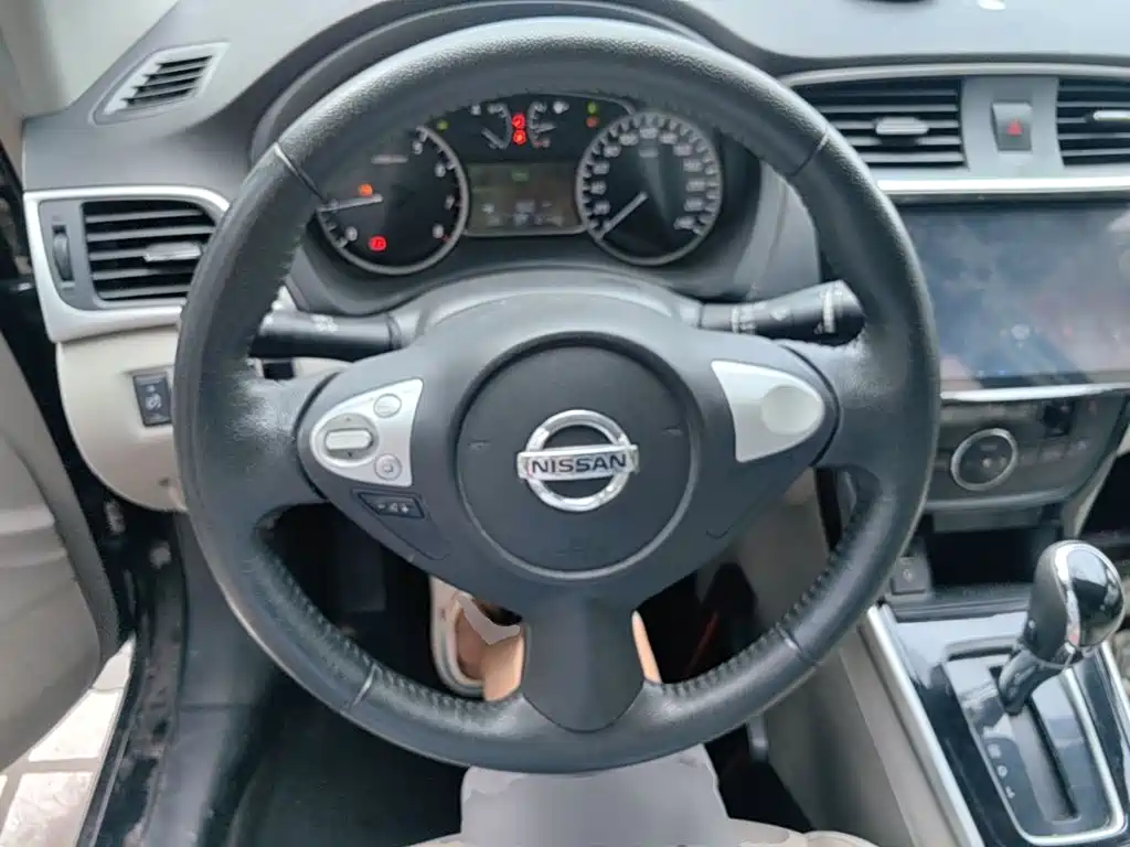 Nissan Sylphy 2018 — фото 11