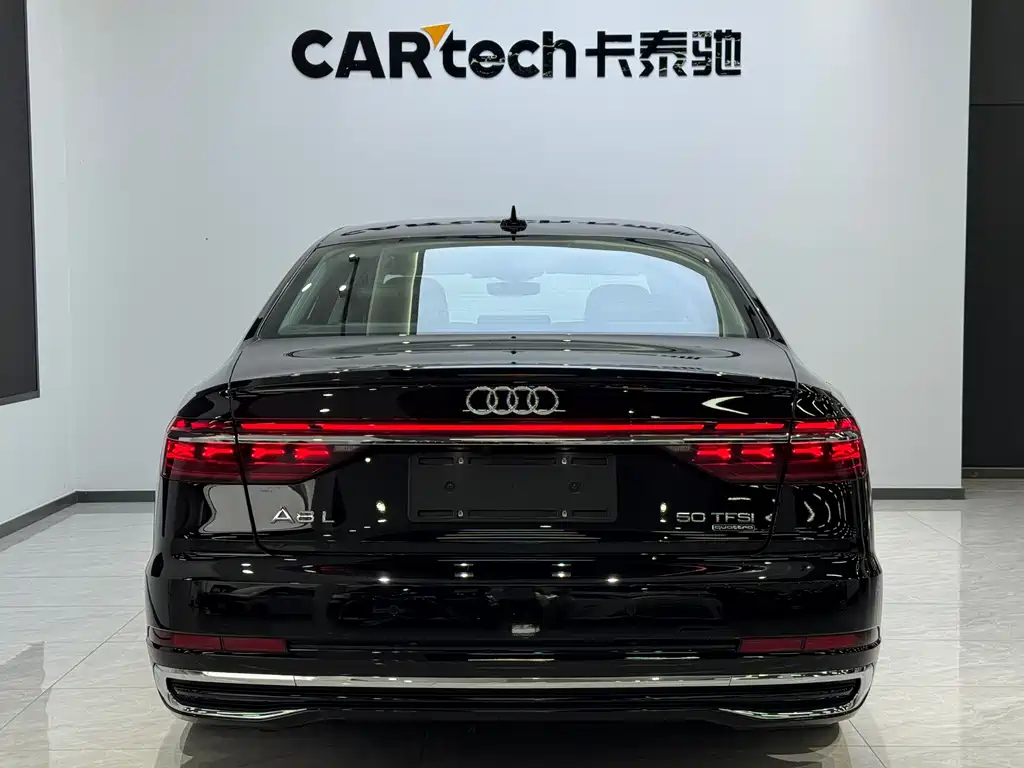 Audi A8 2023