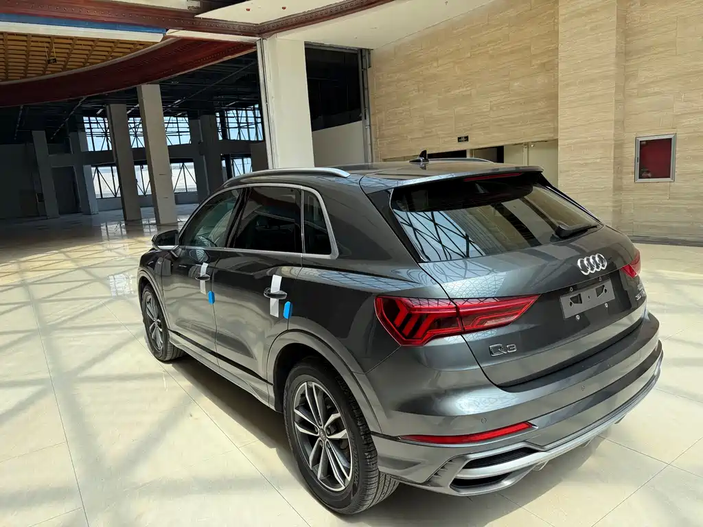 Audi Q3 2023