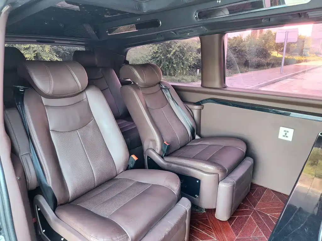 Mercedes-Benz Vito 2015 — фото 10