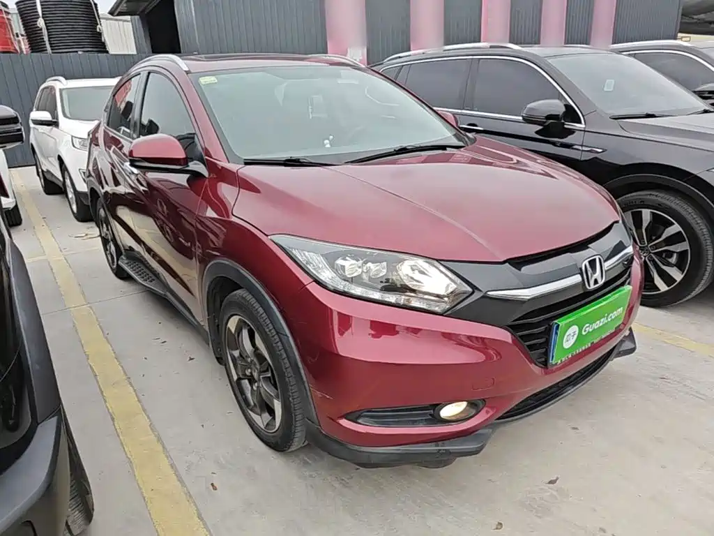 Honda Vezel 2016