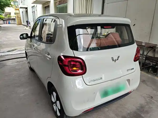 Wuling Hongguang MINIEV 2025