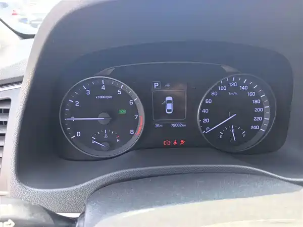 Hyundai Celesta 2016