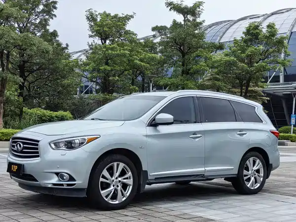 Infiniti JX 2014