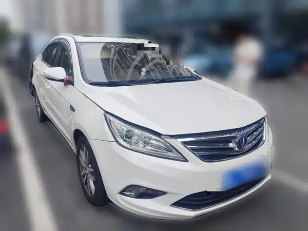 Changan Eado 2015