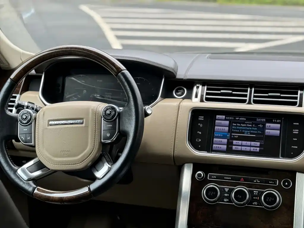 Land Rover Range Rover 2014 — фото 10