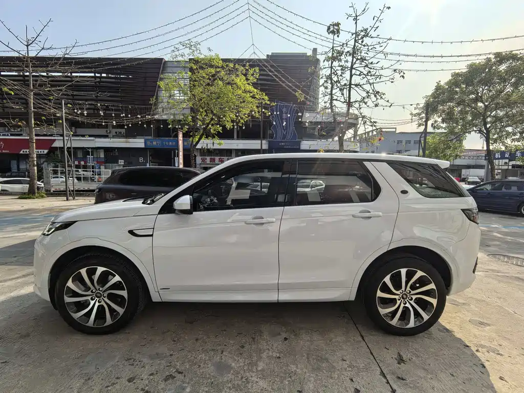 Land Rover Discovery Sport 2020 — фото 4