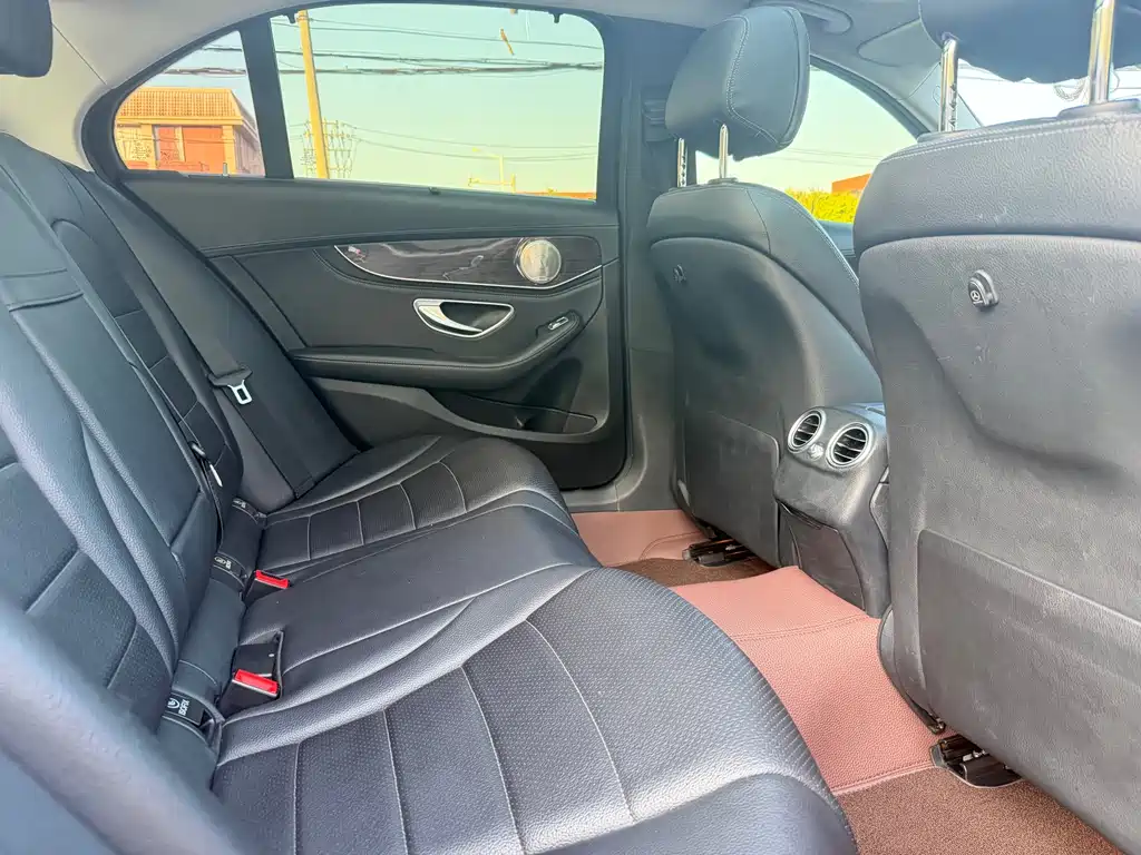 Mercedes-Benz C-Class 2015 — фото 15