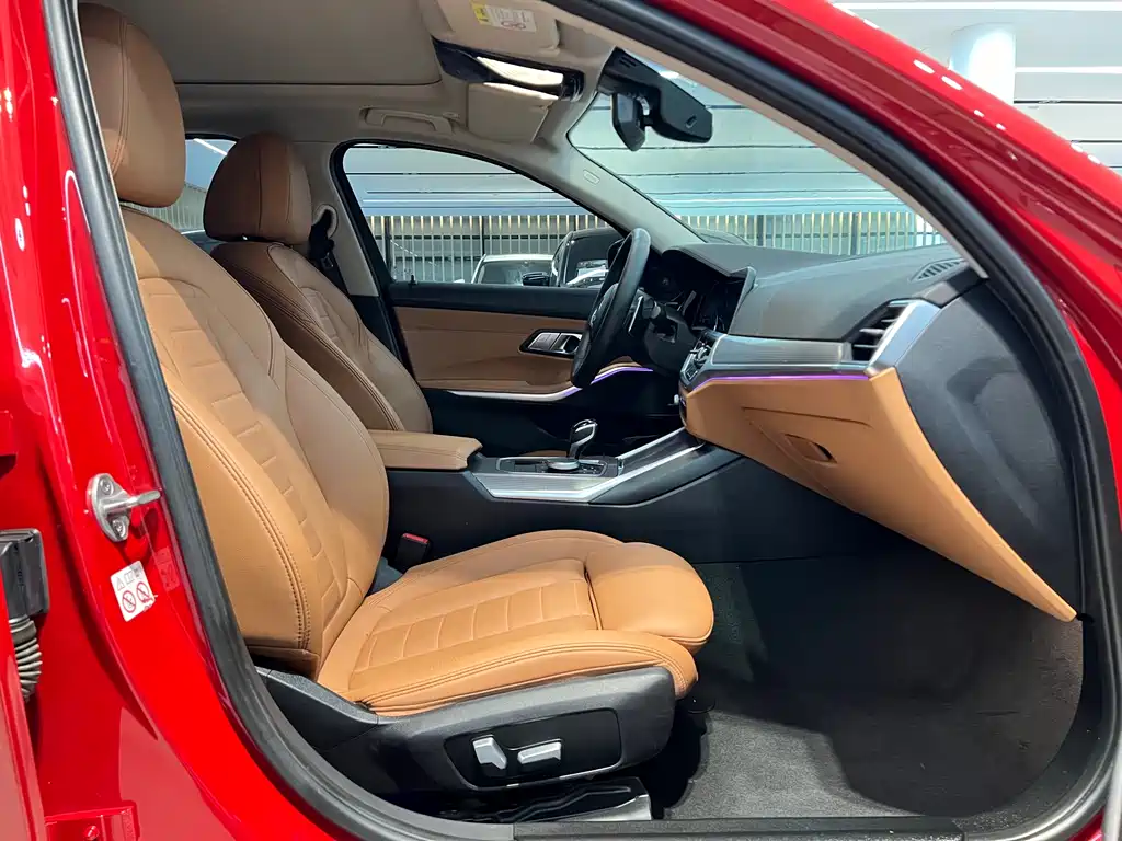 BMW 3 Series 2020 — фото 10