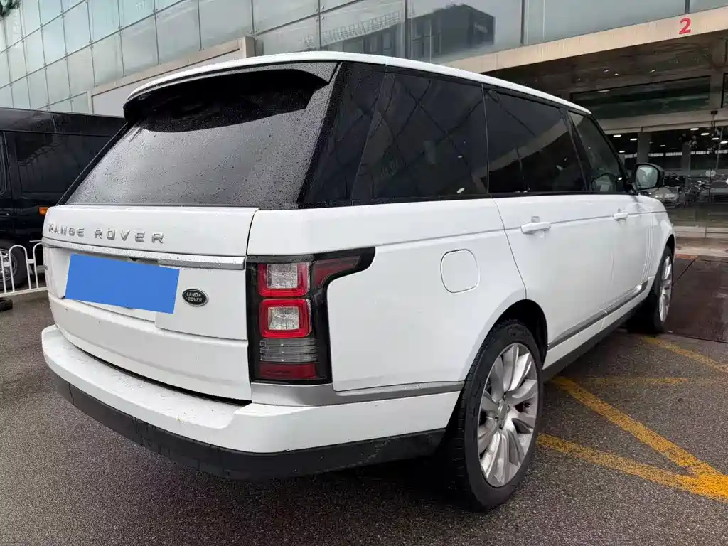 Land Rover Range Rover 2015 — фото 12