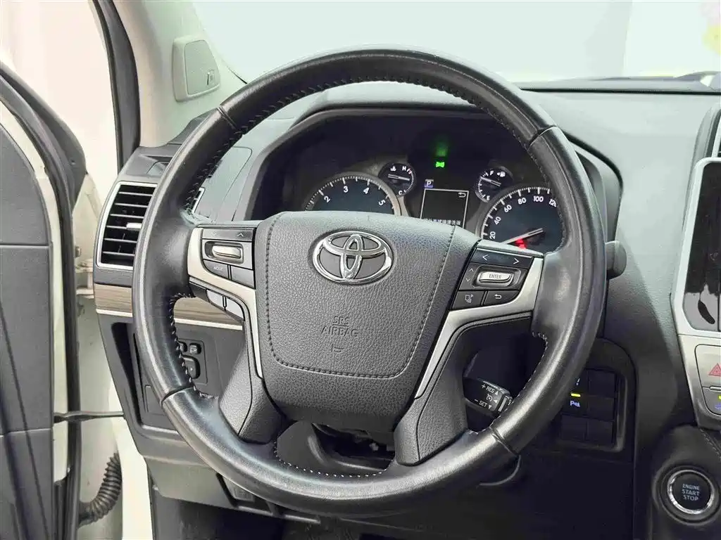 Toyota Prado 2020 — фото 13