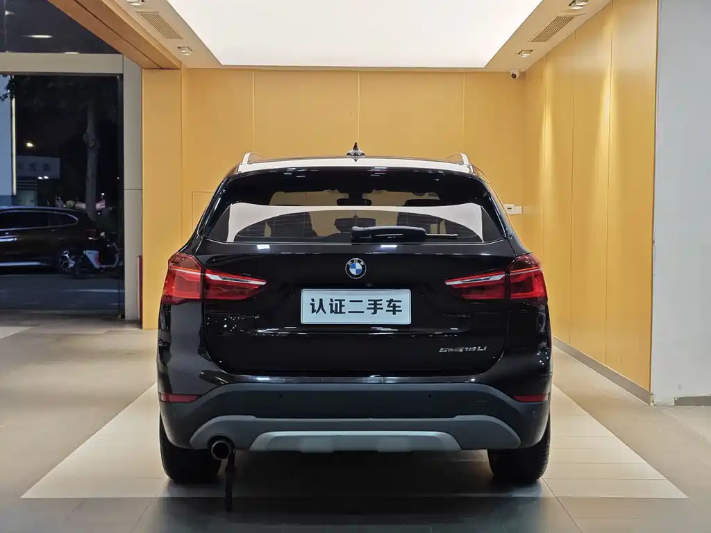 BMW X1 2018 — фото 30