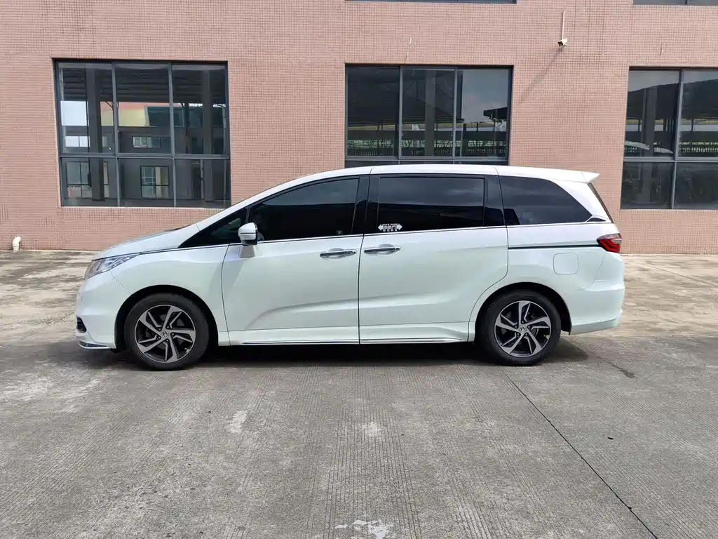 Honda Odyssey 2015