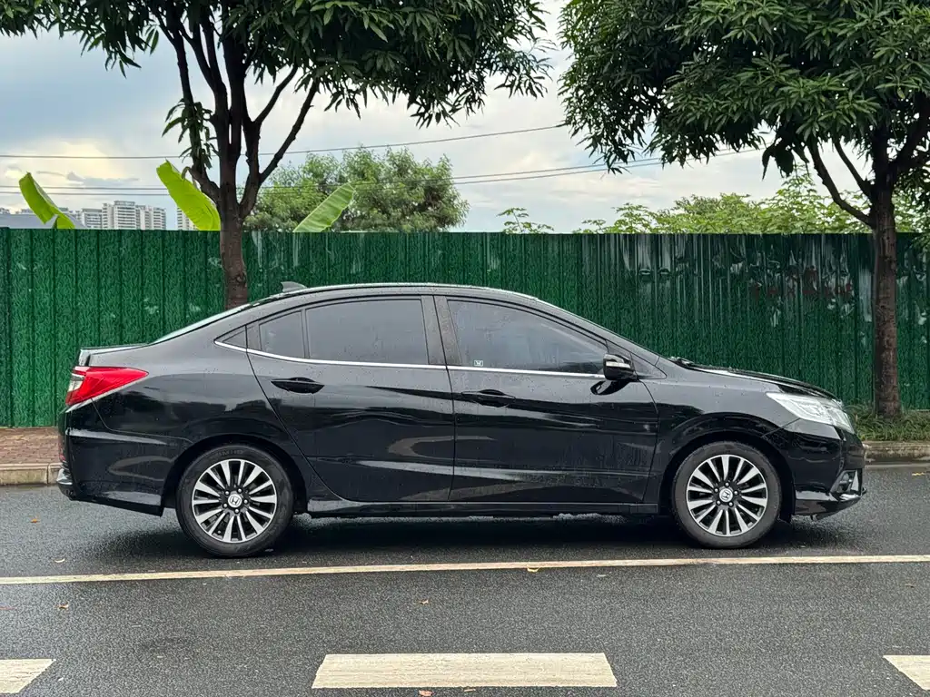 Honda Crider 2015 — фото 4