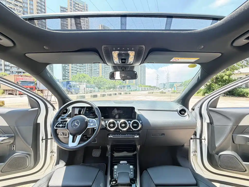 Mercedes-Benz GLA 2022 — фото 13