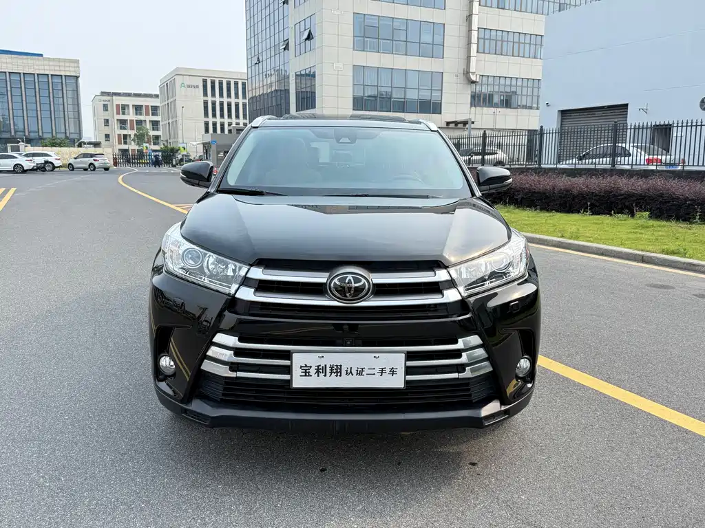Toyota Highlander 2020 — фото 2